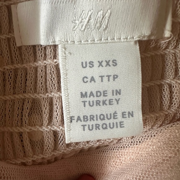 H&M Ruched Ruffled Blouse - Picture 4 of 4